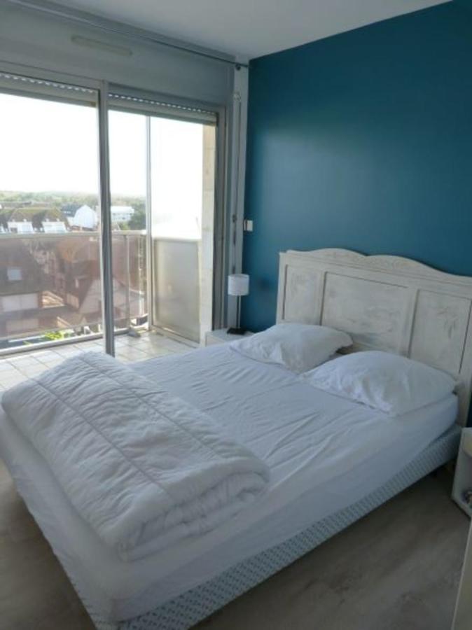 Apartment 38m With Terrace Close To The *