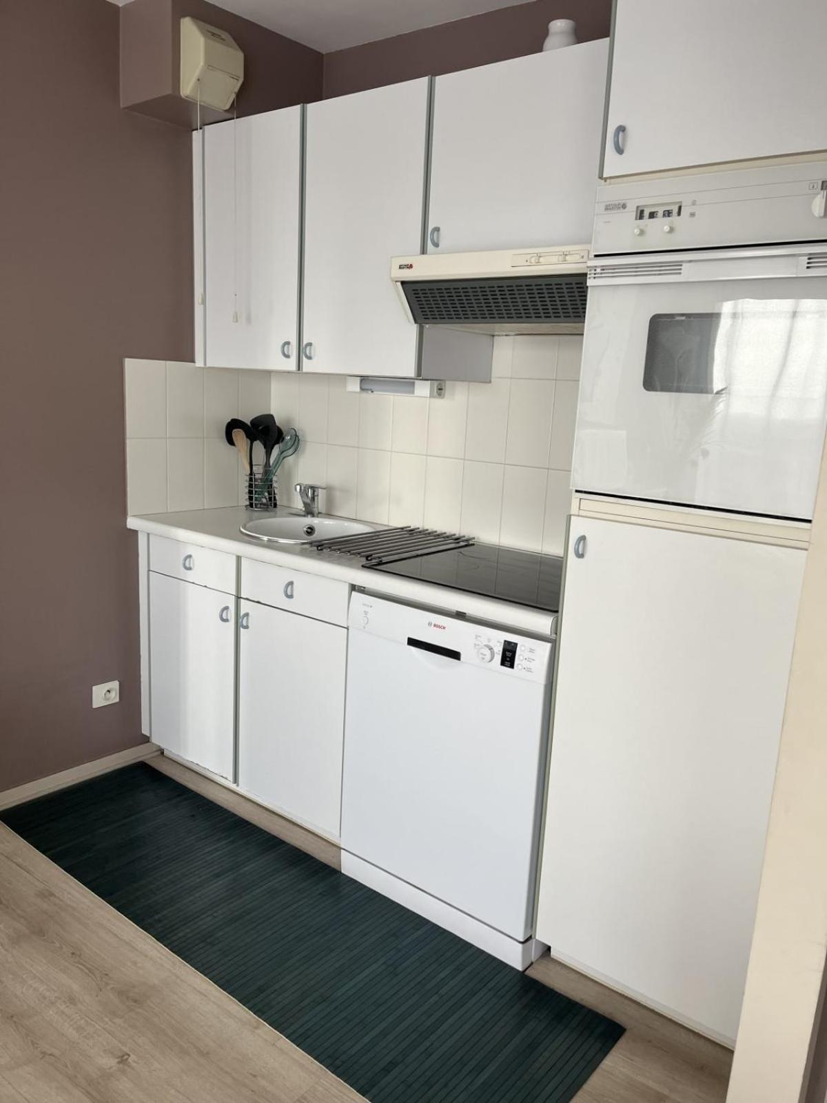 38m With Terrace Close To The Apartment