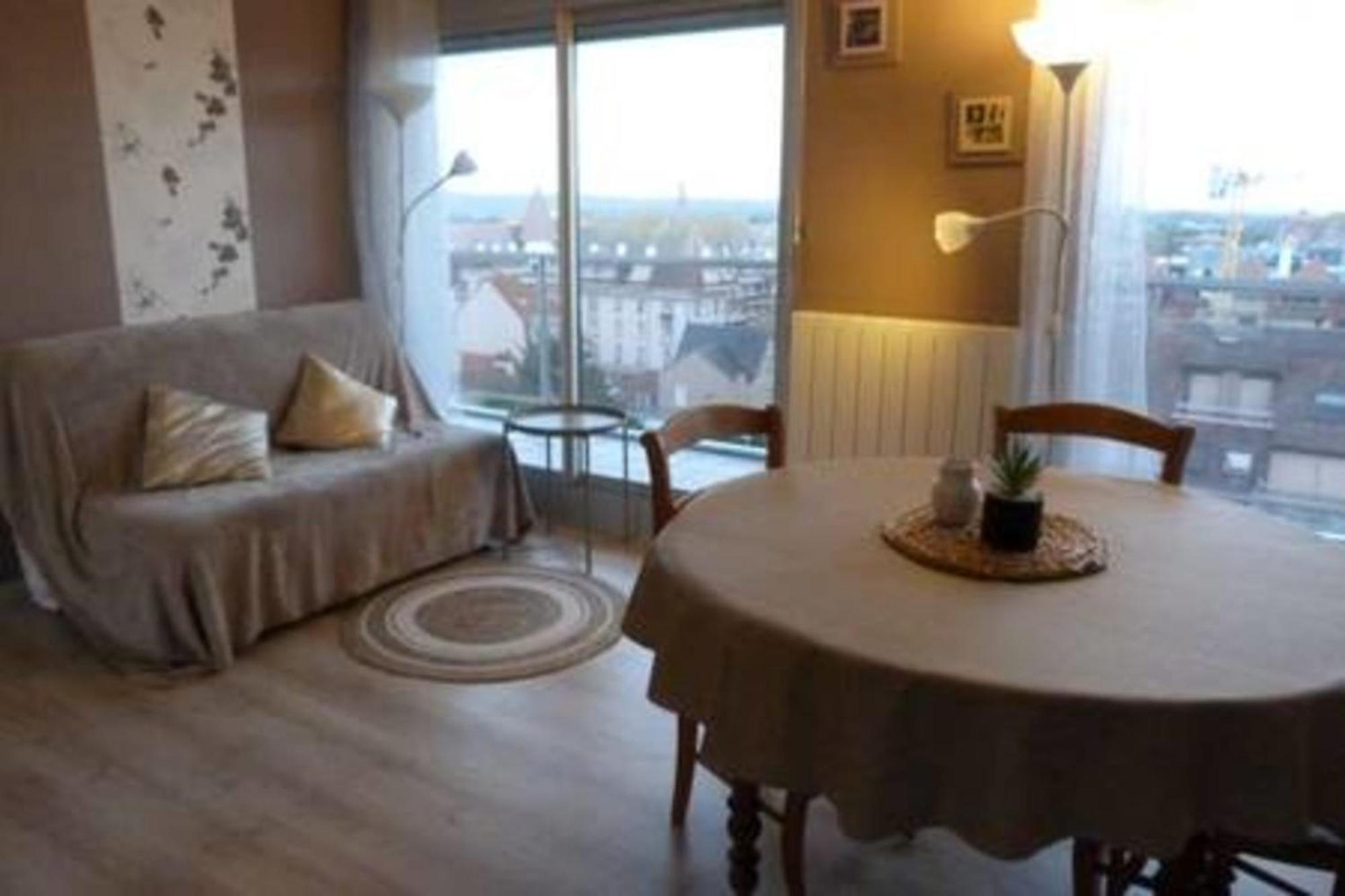 Apartment 38m With Terrace Close To The *